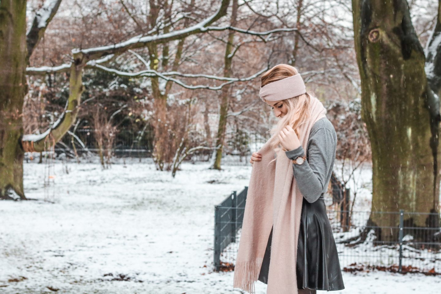 Mrs.Brightside-Rosavivi-Lifestyle-Blog-Hamburg-Schneeshooting-Schnee-Influencer-Opfer-bringen-Personal-Post-Blogger-Aufopferung-Erfolg-